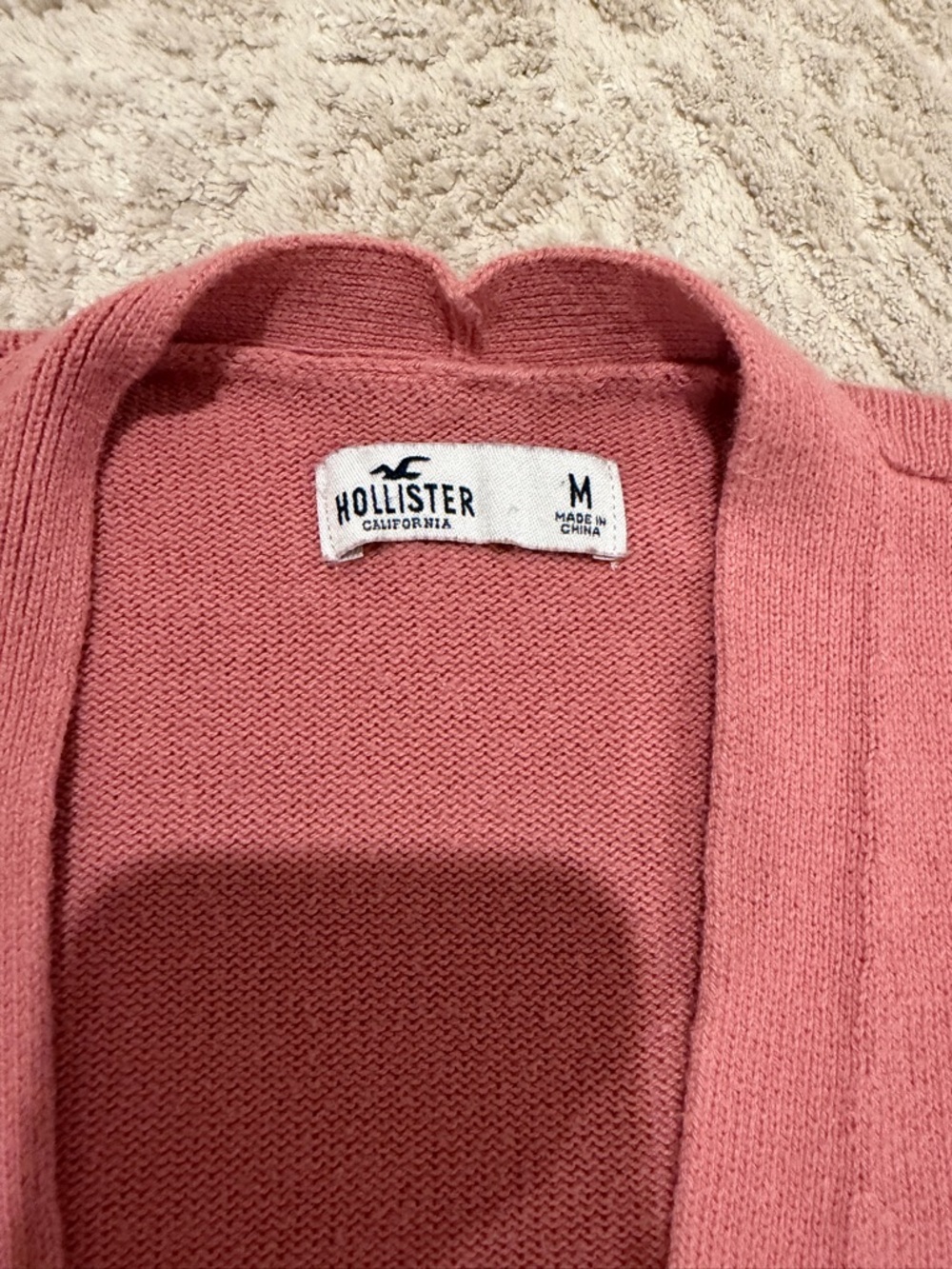 Hollister Pink Button Front Cardigan Sweater Size Medium Y2K Layering - Picture 4 of 6